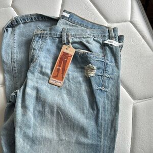 Old Navy Relaxed Blue Jeans Classic Style
